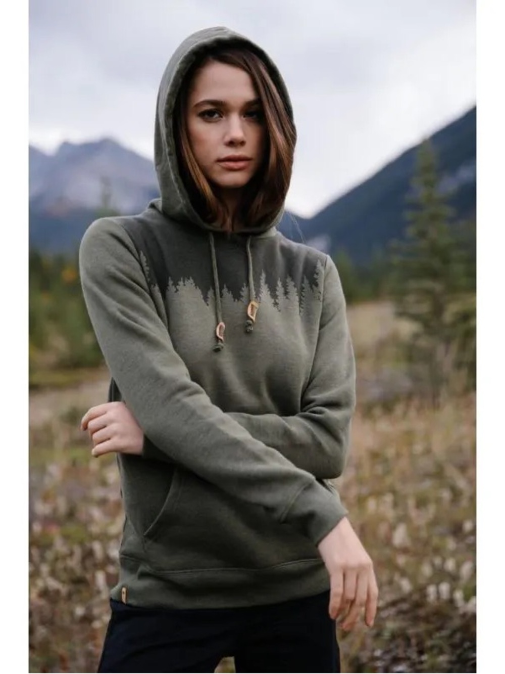 Tentree Women's Olive Green and Grey Graphic Hoodie